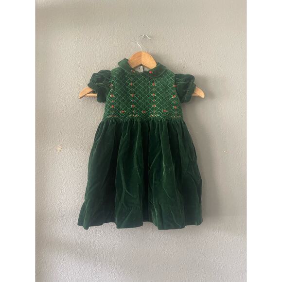 Anavini Velvet Hand Smocked Dress - Picture 4 of 8